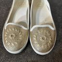 Jack Rogers  Mila Womens Gold Embroidered Boho Slip On Shoes Size 6 Sneakers Photo 2