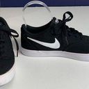 Nike SB Check Solarsoft Canvas Skate Shoes
921463-010
Women’s 7.5 Black/White Photo 0