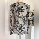 Krass&co G.H Bass &  Grey Floral V-neck Long Sleeve Top Photo 2