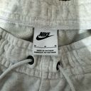 Nike Women’s  Sweatpants Photo 2