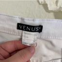 Venus Size 6 White Cropped Jeans Photo 5