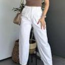 Something Navy  White Capri Jeans. Revolve Brand Size 8 Photo 2