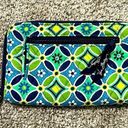 Vera Bradley  clutch Photo 0