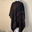 Lisa Rinna Collection Black Brick Red Oversized Acrylic Shawl Size undefined Photo 3