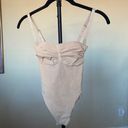 SKIMS NEW  SEAMLESS SCULPT STRAPLESS THONG BODYSUIT MICA Size S Photo 1