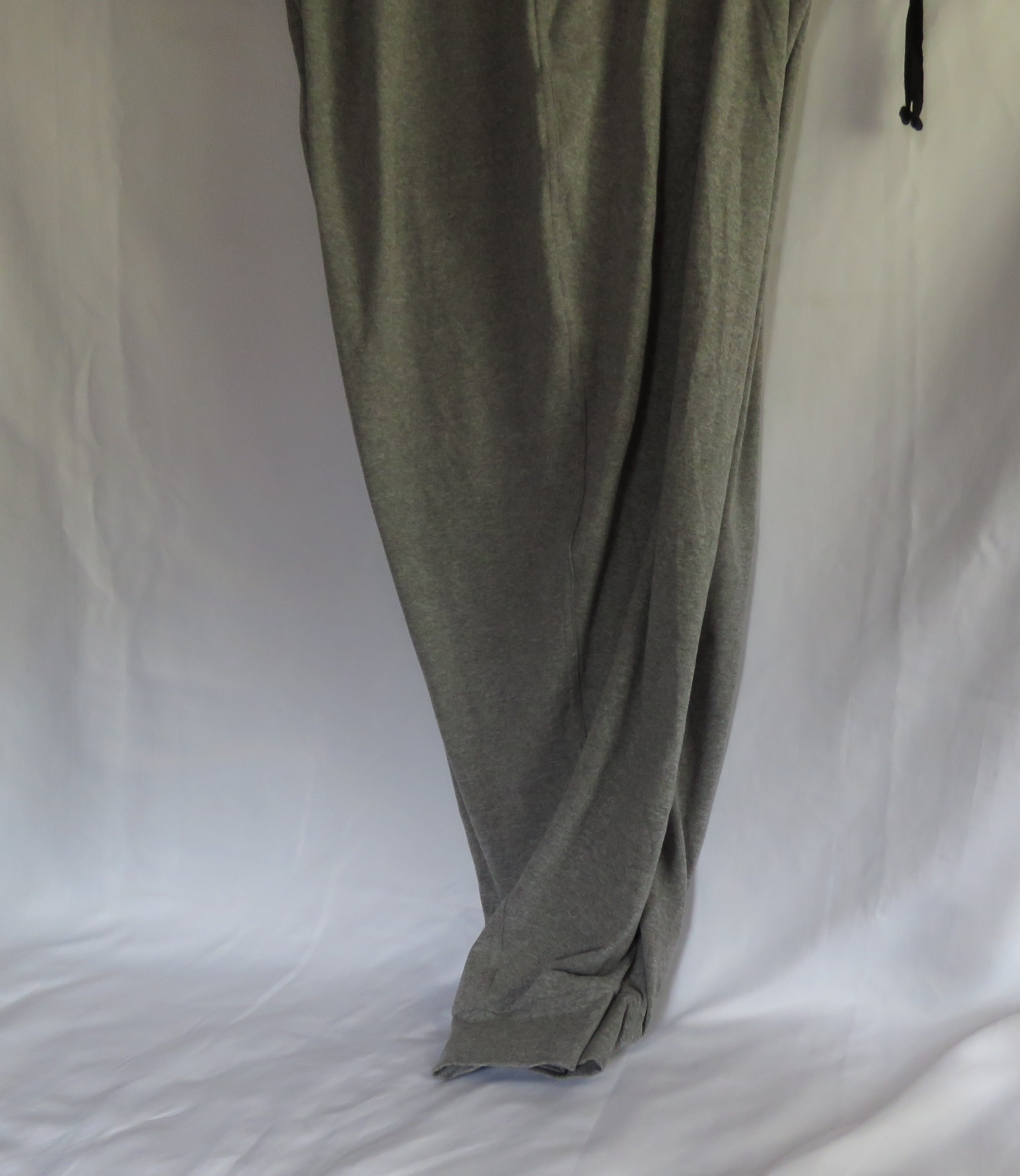 Athletic Works Women's Athleisure jogger Photo 2