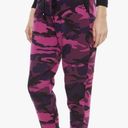 Koral  Activewear Range Spacer Sweatpants pink camo Photo 0