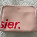 Glossier Beauty Bag Pink Photo 1