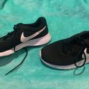 Nike Running Shoe Photo 1