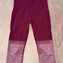 Lululemon  Womens Seamlessly Street Compression Capri Leggings Maroon Ombre Sz 6 Photo 0