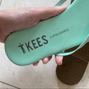 Tkees  Teal/Turquoise Lipglosses Sandals Sz 10 Photo 2