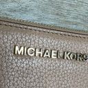 Michael Kors  Jet Set Bi-Fold Leather Wallet Tan Brown Zip Around Photo 1