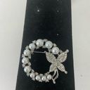 Boutique Butterfly brooch with rhinestone and faux pearl silver tone Photo 0