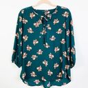 West Kei Stitch Fix  Kelly Green Floral Top‎ Size Small Photo 0