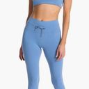 Vuori NWT  Daily Leggings Isle Blue Breathelnteock Size S Photo 3