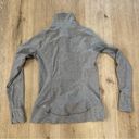 Lululemon  Think Fast Pullover in Heathered Slate/Tonka Stripe size 10 Photo 7