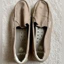 Crocs  walu canvas slip on sneakers flats loafers tan beige women 7 comfort shoe Photo 0