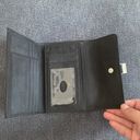 Liz Claiborne  Black wallet Photo 3