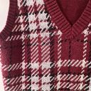 belle du jour Juniors Sleeveless Plaid Sweater Vest Photo 4