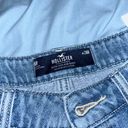 Hollister Ultra High Rise Baggy Jeans Medium Wash Photo 3