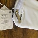 Lululemon Everywhere Belt Bag White Photo 2