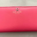 Kate Spade Wallet Photo 0