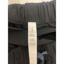 Lululemon Womens Size 6  On The Fly Skirt Black EUC Photo 4