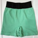 Free People  Movement NWOT Green Prajna Short Photo 2