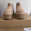 UGG Women's Classic Ultra Mini Platform Boot Sand  Size 8 Photo 5