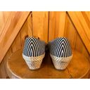 American Eagle  Ella Womens 9.5 Black/White Cushion Espadrille Wedge Shoes Photo 3