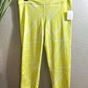 Ideology B#41 , size XL crop workout pants lemon/White Photo 0