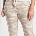 Athleta  Balance Printed Jogger Pant in Oatmeal Heather Camo Size M Photo 3