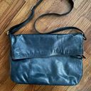 Garnet Hill  Navy Leather Foldover Messenger Bag Crossbody Made in Italy Italian Photo 0