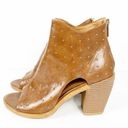 Celebrity Pink NEW  Brite Tan Booties Size 7.5 Photo 0