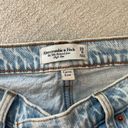 Abercrombie Curve Love High Rise 90s Relaxed Jeans Size 29 Photo 3