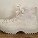 Converse  Chuck Taylor ALL STAR Lugged 2.0 High Top US Women’s size 9 Off White Photo 6