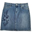 Talbots  Embroidered Denim Skirt Size 8 Petite Photo 1