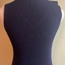 DKNY  ribbed v-neckline lightweight wool Navy sweater vest Photo 1