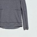 Lululemon  Women’s Exhalation Pullover Heathered Gray size 6 Photo 2