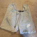 Nike Women’s Joggers Photo 0