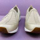 Easy Spirit  Espiers Mesh Upper Slip On Sneakers Metallic Beige Gold 7.5 Photo 5