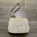 Woven straw floral embroidered saddle bag mini purse Photo 3