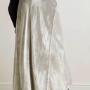 Vince  Skirt Purl Edge Velvet Midi Skirt in Gold/ Silver Sz 10 NWT Holiday Photo 1