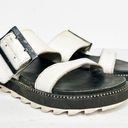 Sorel  Roaming Buckle Slide Sandal White Leather Size 5.5 Women’s Photo 0