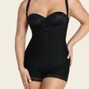 Leonisa Boyshort Contour Booty Lifter Shapewear 018678N Black Size Small Photo 0