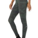 Alo Yoga Vapor High-Waist leggings in Camo Photo 1