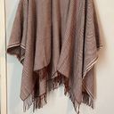 Universal Threads NWOT Poncho sweater Photo 2