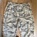 American Eagle  Camo Jogger Size Medium Photo 1