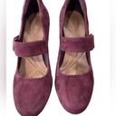 Clarks  BURGUNDY Suede Adya comfort pumps Size 7.5 Photo 4