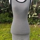 Black and white Slip on body con dress scoop neck Photo 0